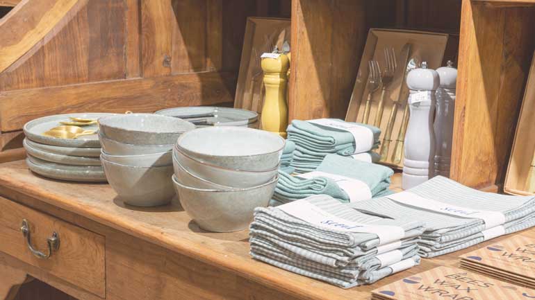 20072023-standort-kramgasse-bern-geschirr-770x433-20-prozent