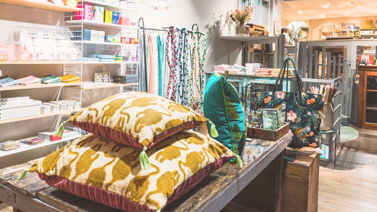 20072023-standort-kramgasse-bern-kissen-770x433-20-prozent