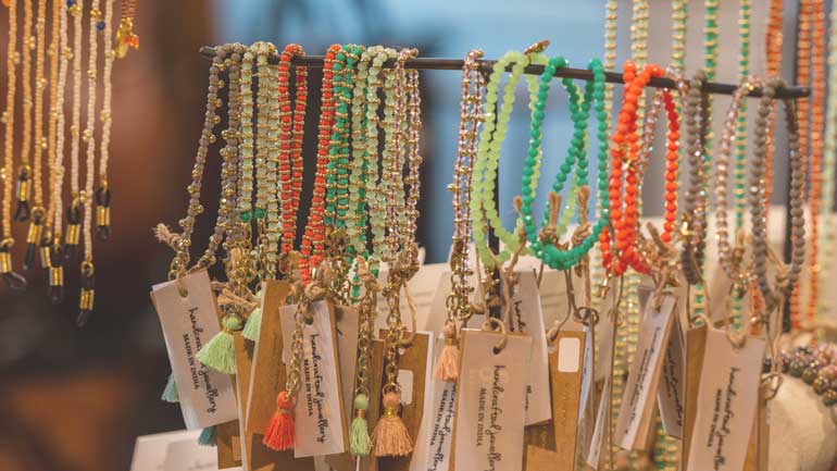 20072023-standort-limmatquai-zuerich-innen-halskette-770x433-20-prozent