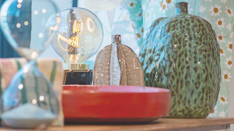 20072023-standort-limmatquai-zuerich-innen-vase-770x433-20-prozent